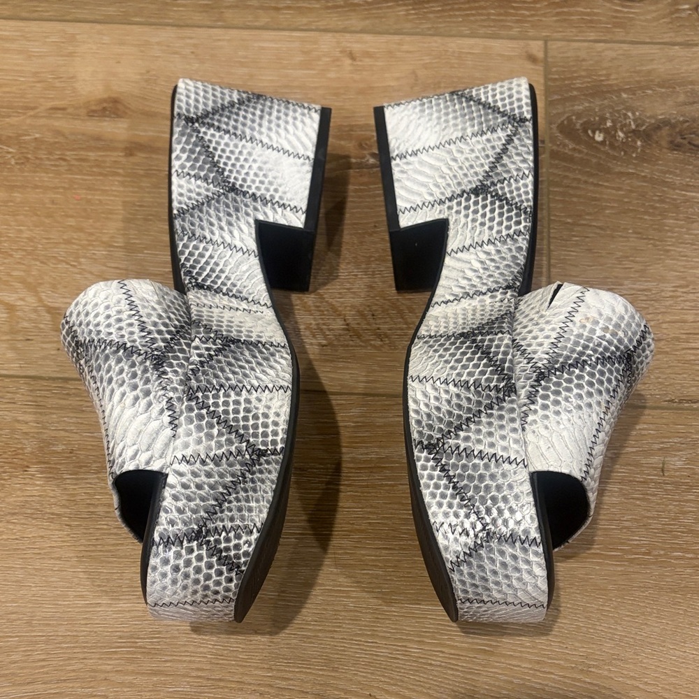 Katy Perry Collections Snakeskin Platform Sandals - Black and White - Picture 2 of 5